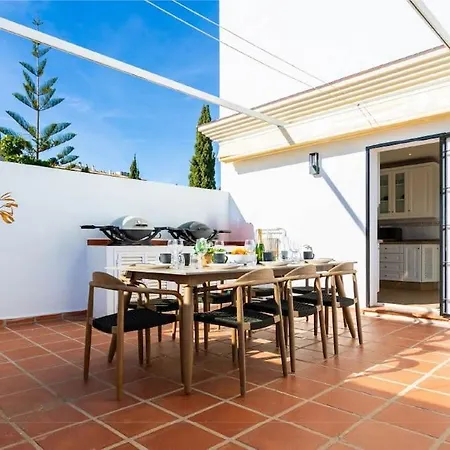 Modern 5 Bedroom Villa, Private Pool, Mijas Golf * Santa Fe de los Boliches
